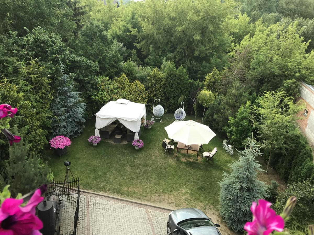 Pensjonat Rozanna Wawolnica Exteriér fotografie